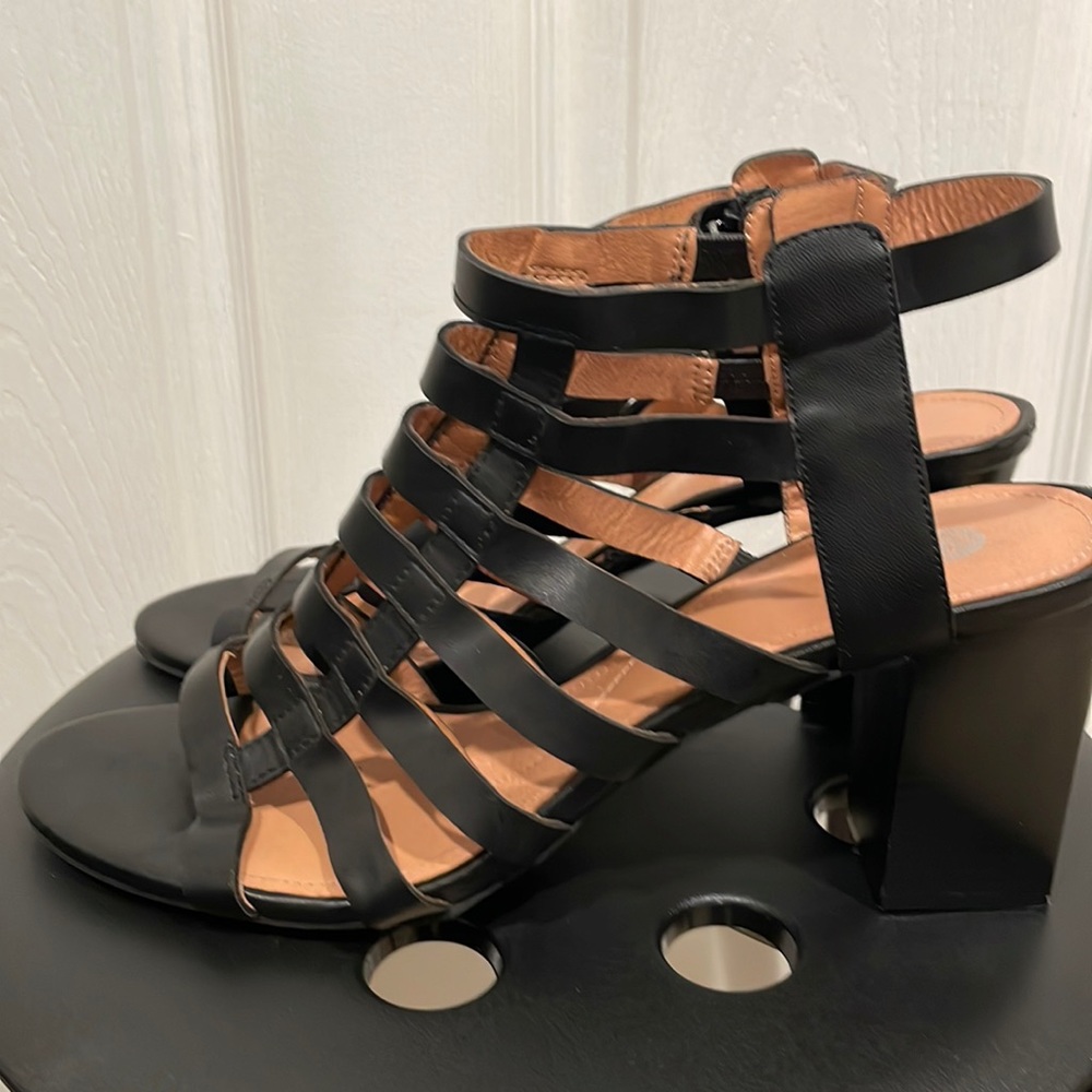 Strappy Block Heel Sandals Size 11W